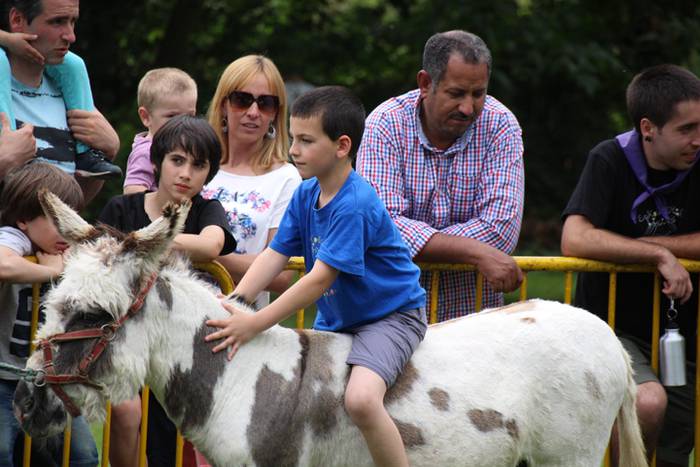 Eskola txiki eguna Ikaztegieta 54 1465750686109