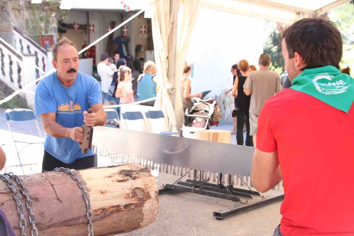 Uganetarrak gehiago izan dir 15 1537014279491