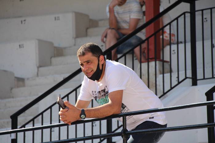 Izetatarrek jantzi dute txap 19 1624130518326