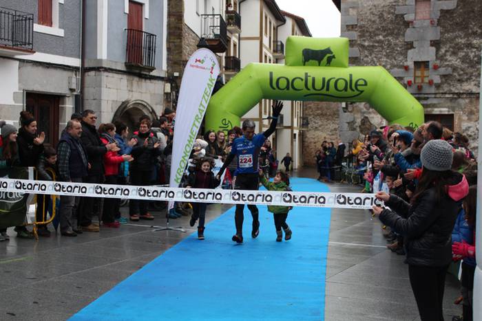 Jokin Lizeaga eta Veronica D 238 1517772743119