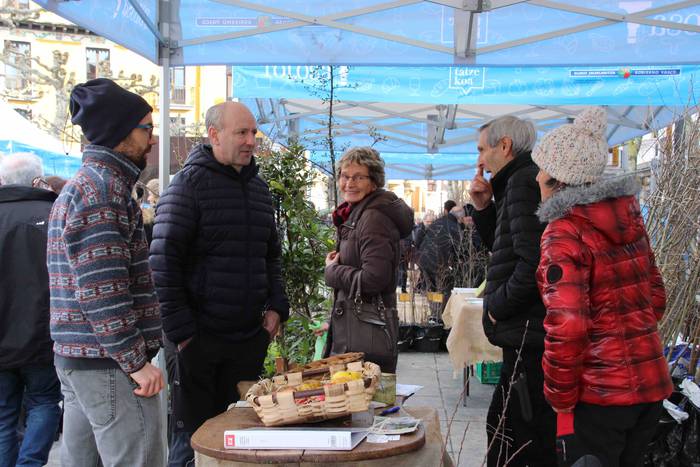 Tolosako Lore eta Landare Az 2 1549717194206