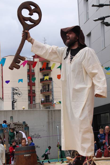 Herriola martxan da 83 1495285289726