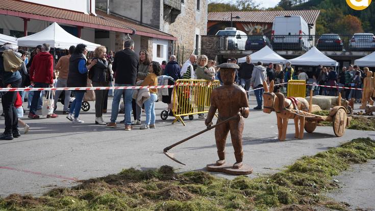 Abererik gabe, baina giro ederrean egin dute azoka Berastegin