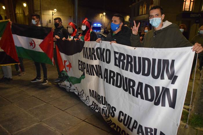 Elkarretaratzea, Sahara 11 1605725159879