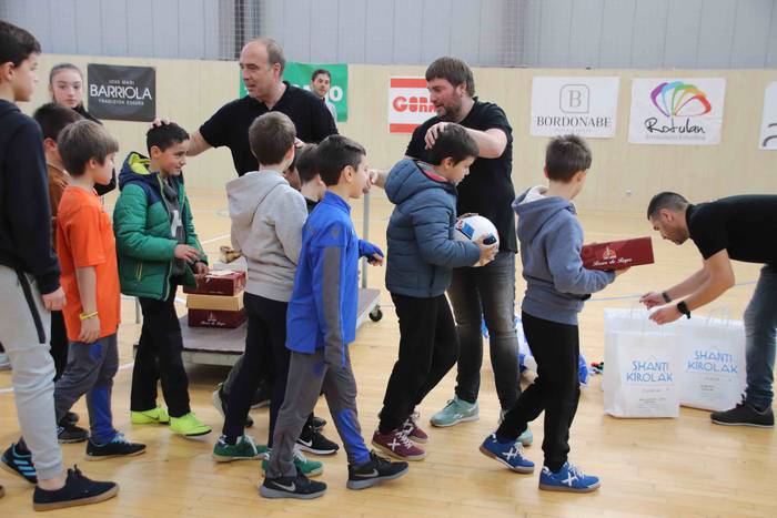 Gabonetako Areto Futbol Txap 61 1578233349150