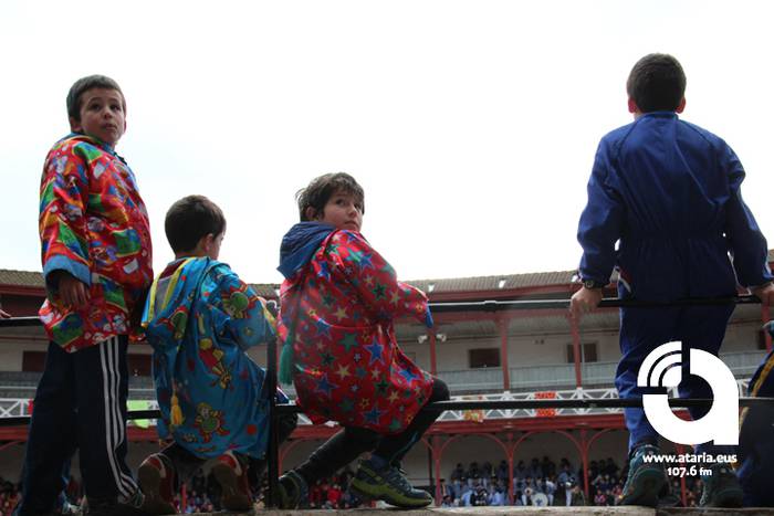 Zinbuluka ta zanbuluka 6 1487957622188