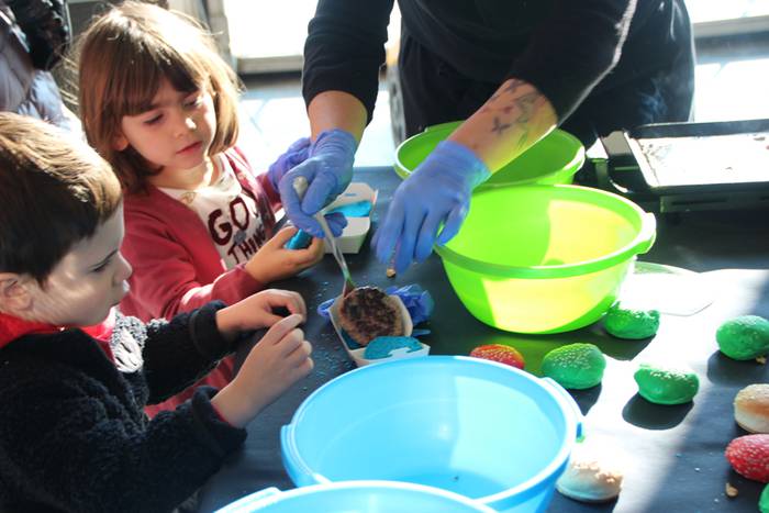 children burger tailerra txuleta 2015 8 1449493569359