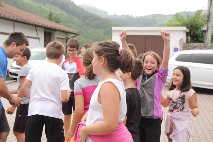 Goiatz festak haur jolasak a 33 1534182212332