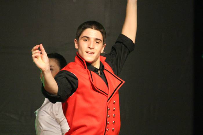 hartu trena jaialdia villabona 2016 85 1462010463814