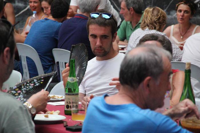 Txekor jate jendetsua, front 25 1533482785436