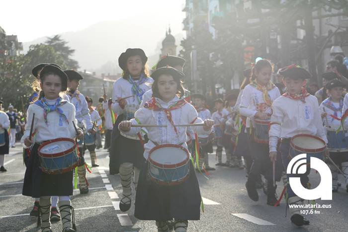 Makilkari trebeak 33 1488050495787