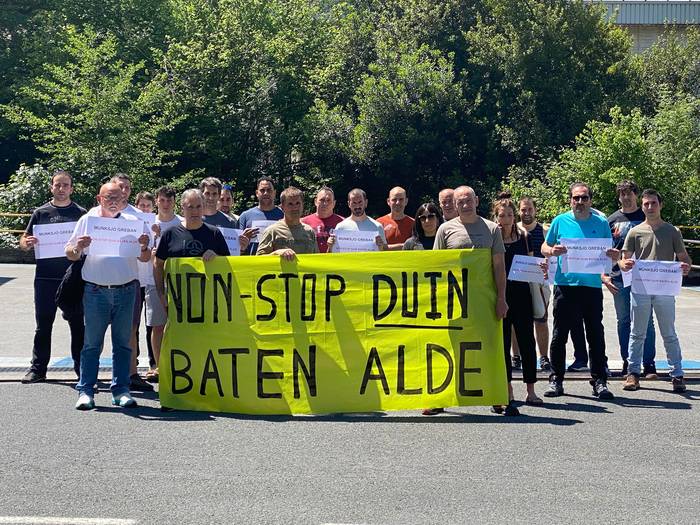 Zortzi eguneko greba hasi dute Munksjo enpresan