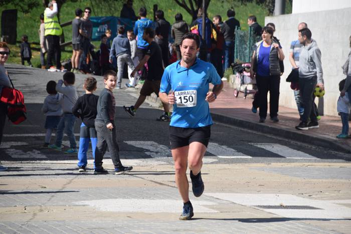 Hassan Ait Chaou eta Maitane 76 1489934019333