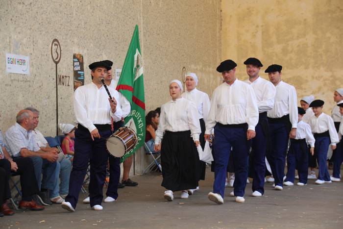 Bedaioko ingurutxoa ezin falta festetan 13 1473618718807