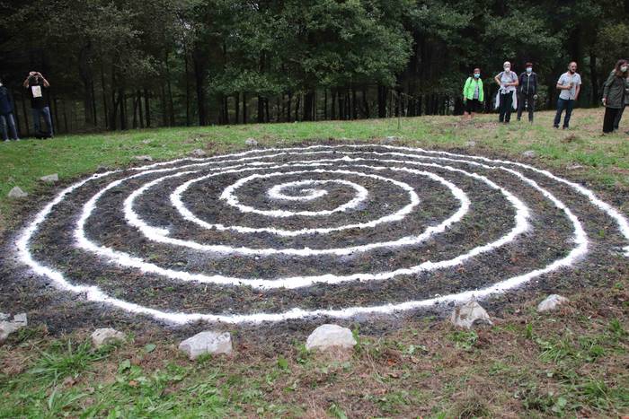 Zumetari omenaldi "intimoa"  33 1599334879287