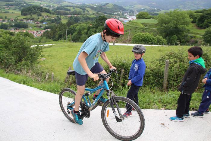 Aldapan gora... inpernuan go 27 1495271344225