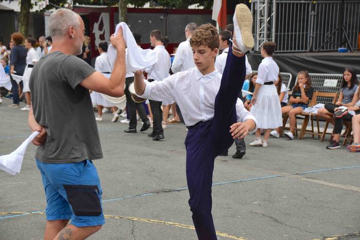 soka dantza santioak villabo 82 1532545198600