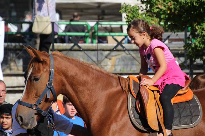 Euskal jaia eguna Anoetan 16 1476015440097