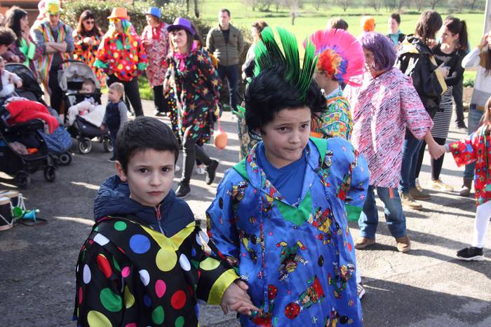 Berastegiko eskolako inauter 12 1581693835054