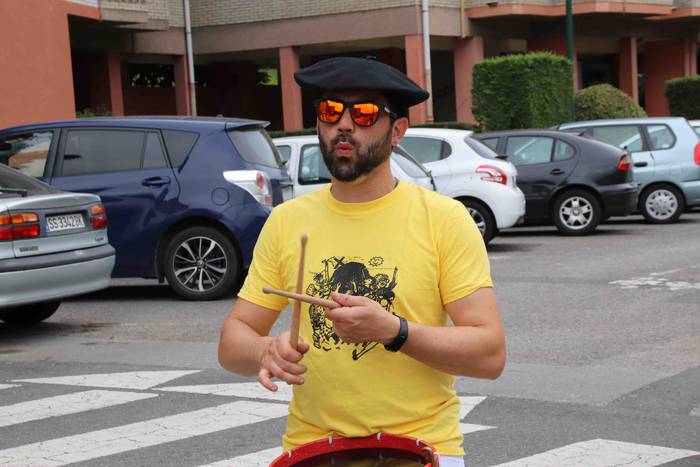 Danbor hotsek hartu dute Ama 51 1562504192281