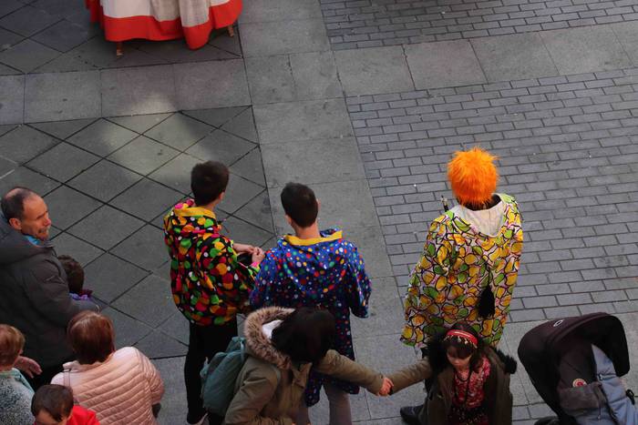 Erraldoi eta buruhandiak Zal 24 1582375948915