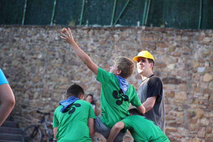 Lehiatik gutxi, festatik ask 55 1534074432997