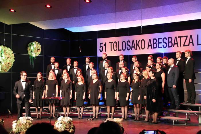Batavia Madrigal Singers, ik 46 1572636843307