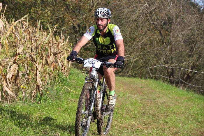 olarrain auzoa abraham olano 50 1572182929773