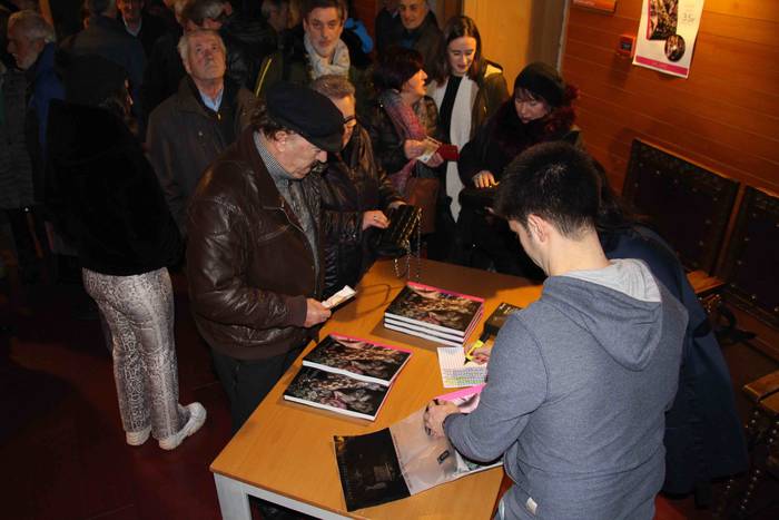 Inauteriei buruzko liburua e 12 1548678563762