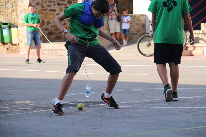 Lehiatik gutxi, festatik ask 56 1534074446284