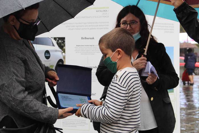 Ikusgai jarri eta sariak ban 3 1602327669501