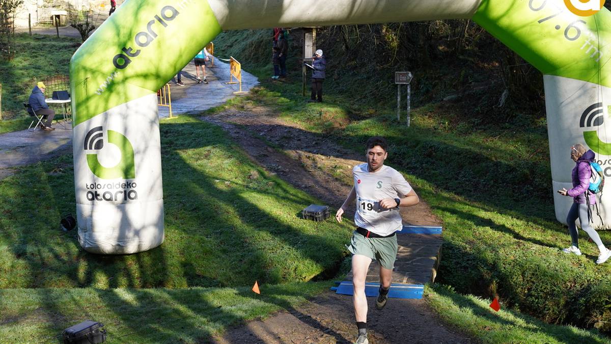 Zubeldia Albeniz anai-arreba amezketarrak nagusi IV. Anttine Trail proban