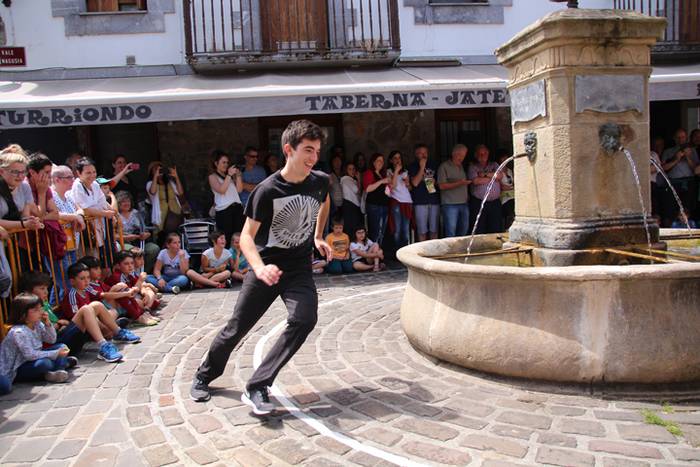 Muskerraren eguna Asteasun 48 1495373500998