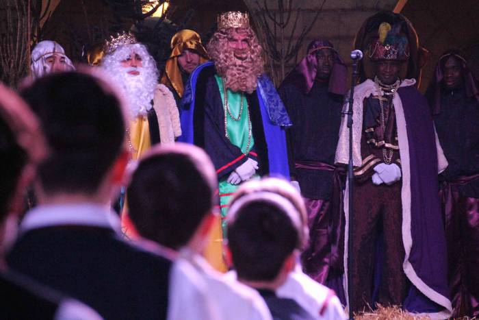 Errege magoen desfilea tolos 116 1546717683236