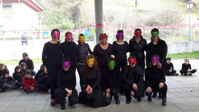 Berrobi eskola inauteriak 20 4 1487940059780