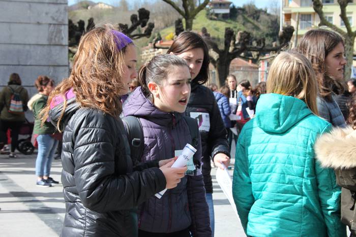 Herria osoan entzun dira ema 4 1520515499391