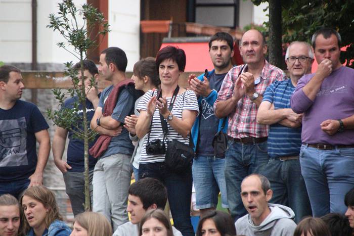 Puzgarriak, pilota eta karta 61 1501614052446