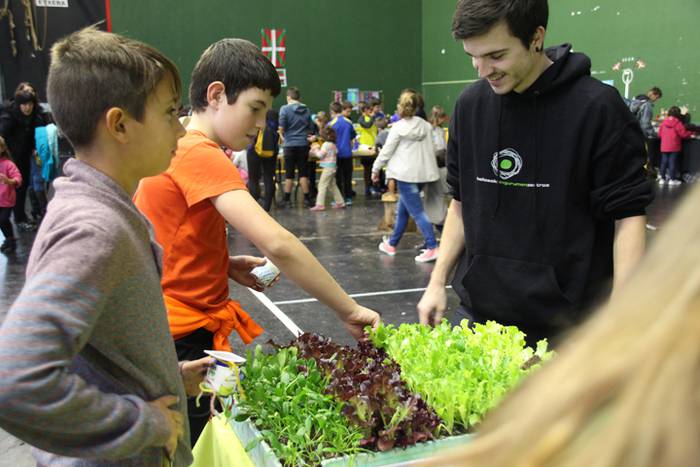 Baserritar eta artisauen bil 39 1506884897852