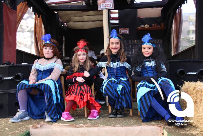 Irudimenak gainezka egin du 44 1488127575942