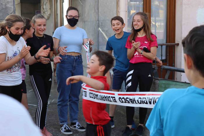 Haur, gazte eta helduen kros 9 1622368778953