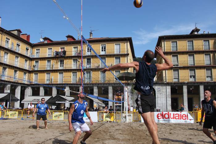 IX. Hondartzako Bolei Txapel 2 1536430311989