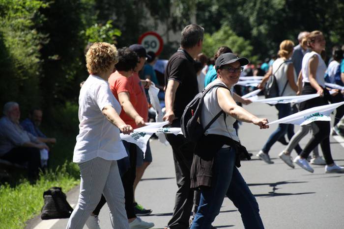 "Gu bezala, beste 100.000 za 86 1528637359134