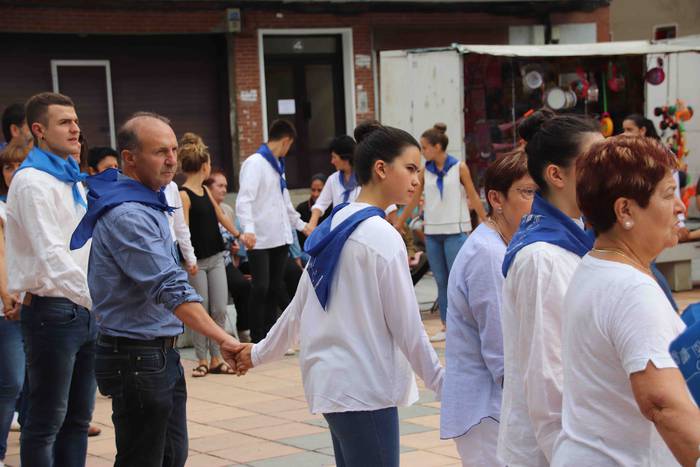 Euskal dantzek harrobia dute 23 1567950045063