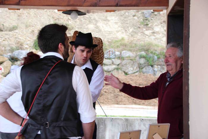 Lo zegoena, esnatu dute Abal 16 1551613619771