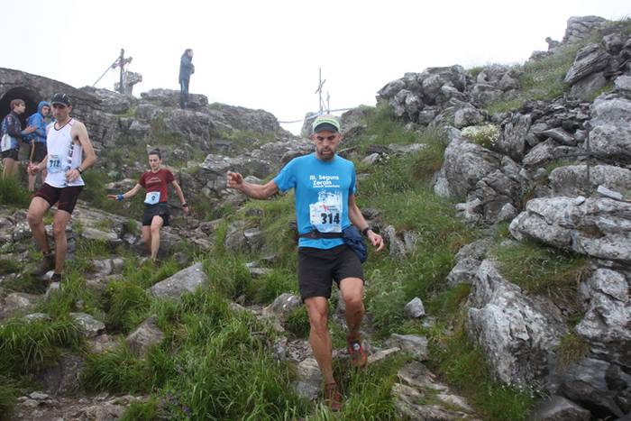 Hernio, tarteko helmugan bi  38 1529251433275