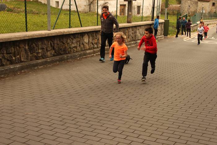 Albizturren herri krosa 31 1521300519367