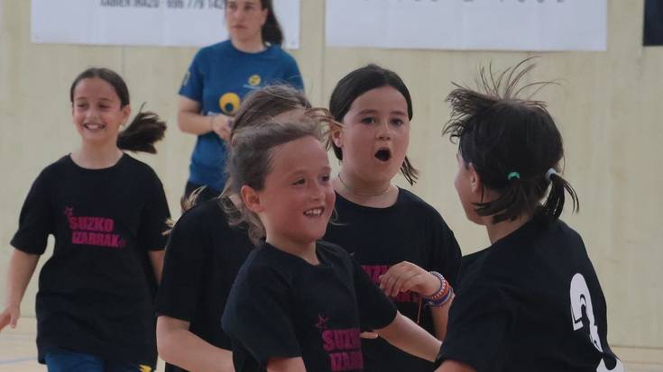 Usabalgo areto futbol txapelketan 47 talde ari dira lehiatzen