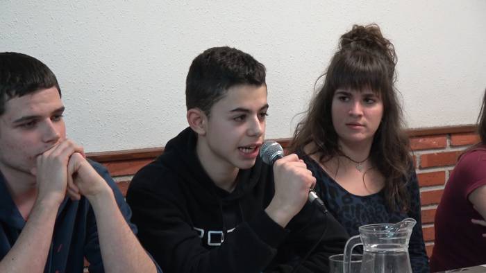 Kantuan, Aner Peritz "Euskitze" bertsolari zarauztarra