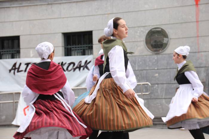 Ibarrako Gazte Festetan dant 23 1529169335374