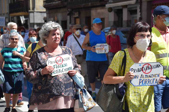 Zerbitzu publikoen aldeko mo 48 1593257999288